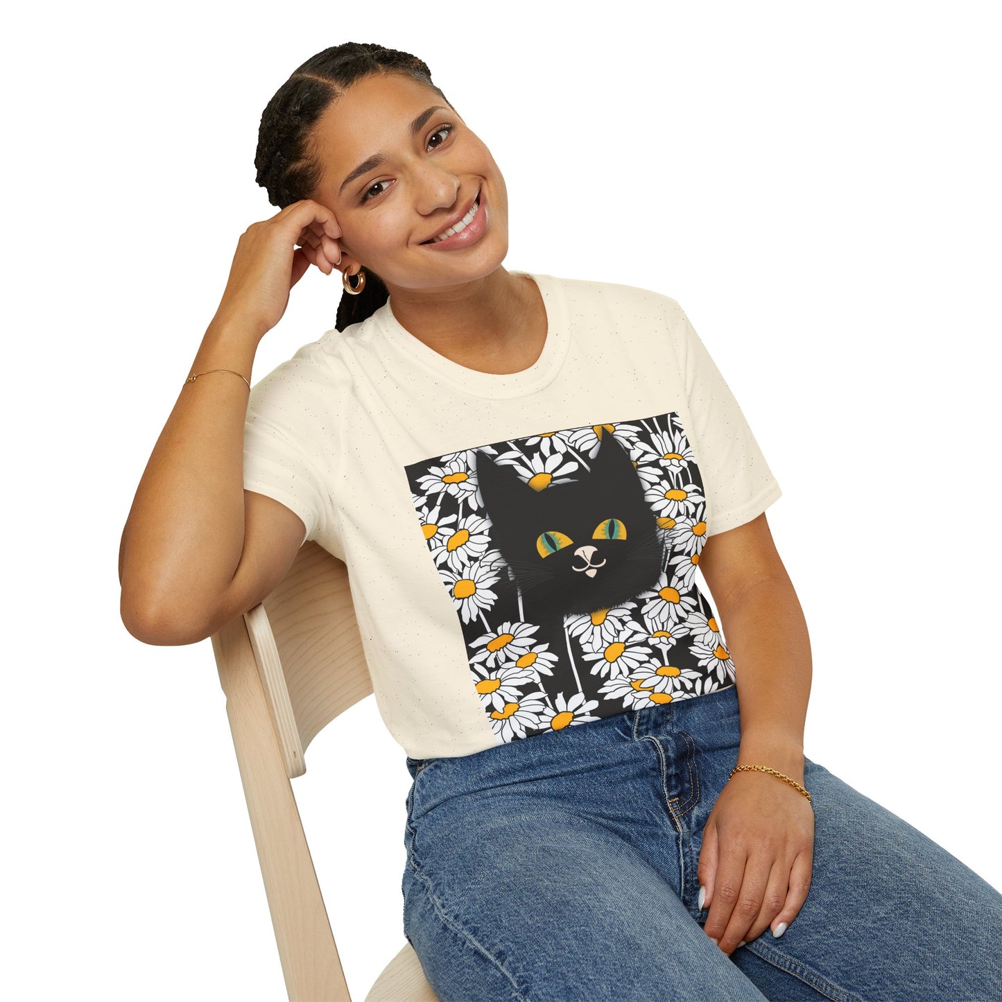 Black Cat Daisy T‑Shirt — Cute Floral Cat Graphic Tee