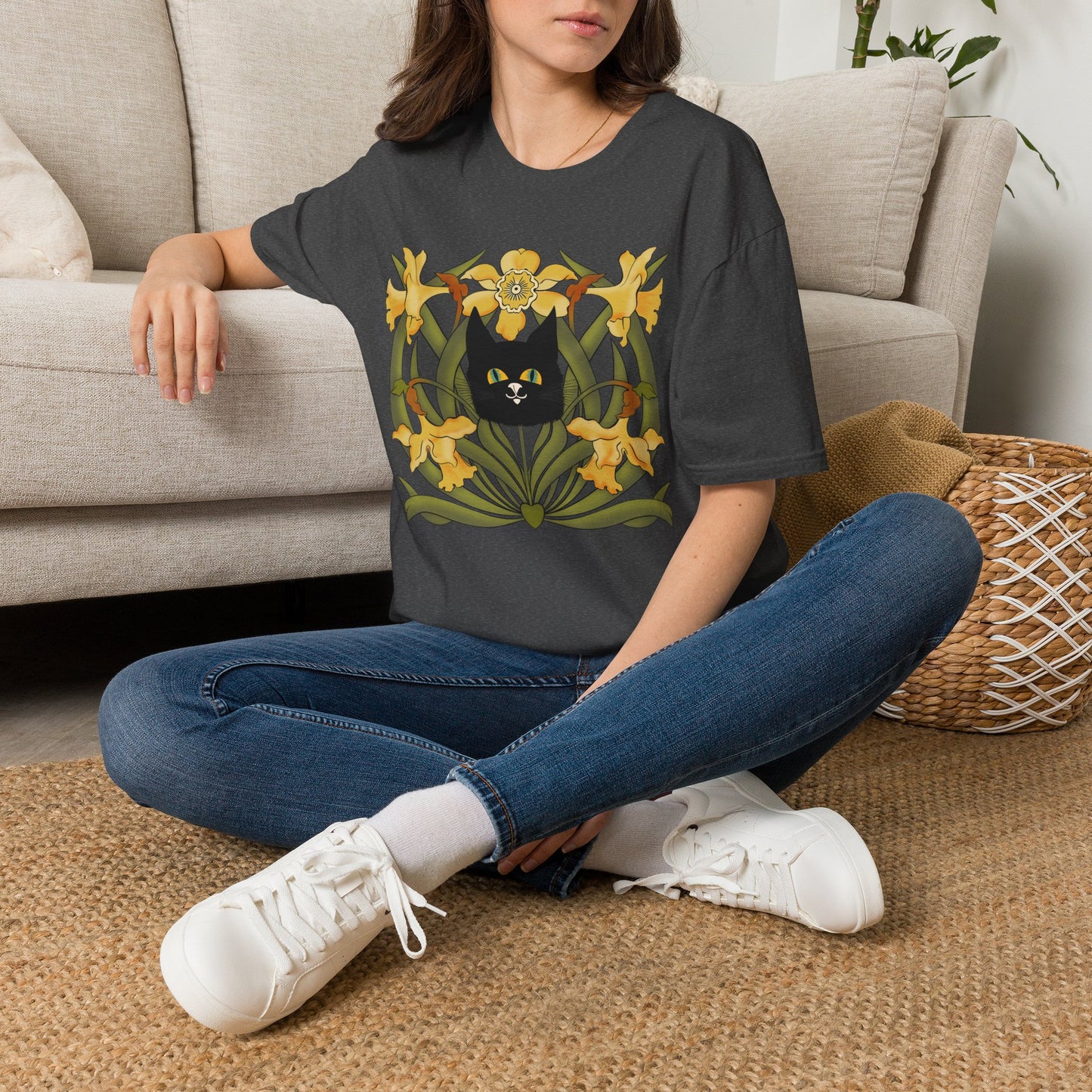 Daffodil Black Cat T‑Shirt — Retro Floral Cat Tee