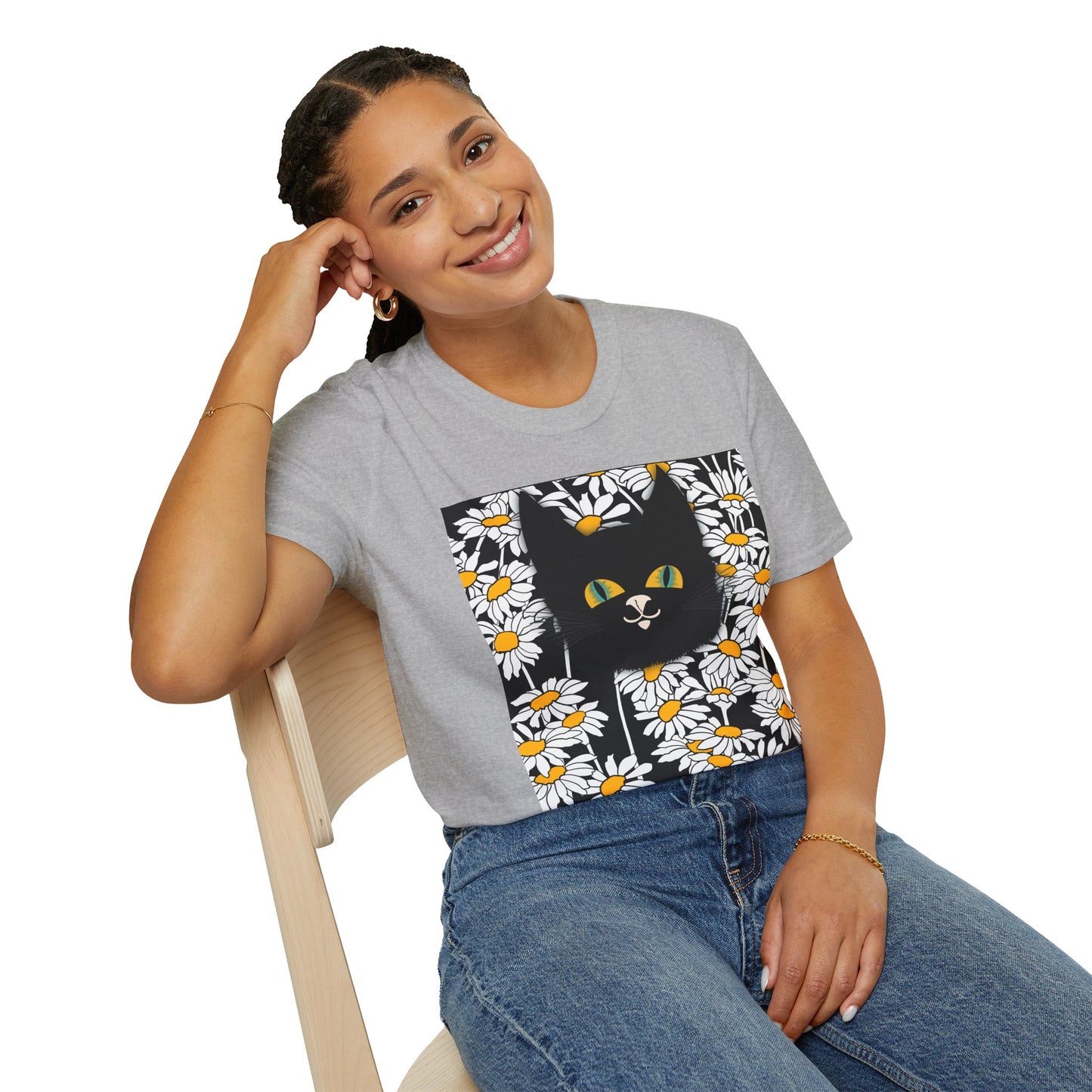Black Cat Daisy T‑Shirt — Cute Floral Cat Graphic Tee