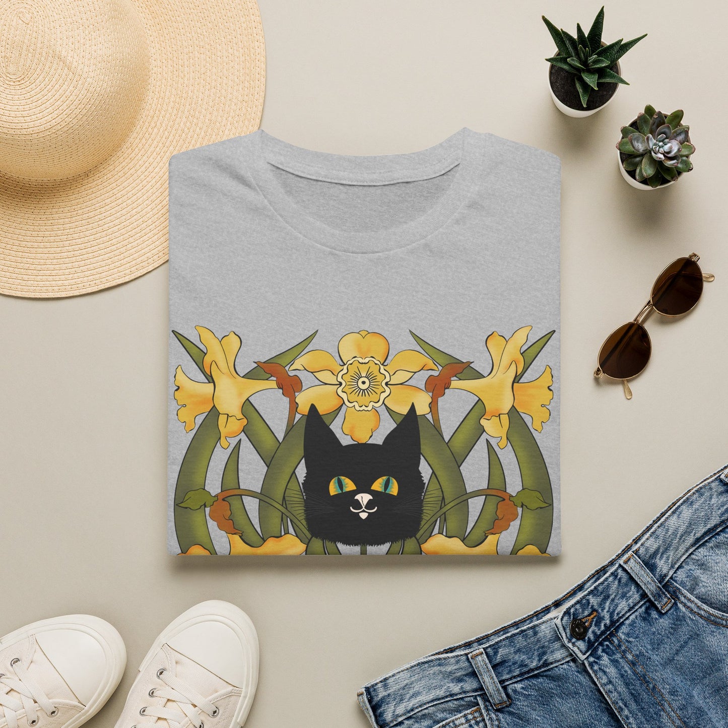 Daffodil Black Cat T‑Shirt — Retro Floral Cat Tee